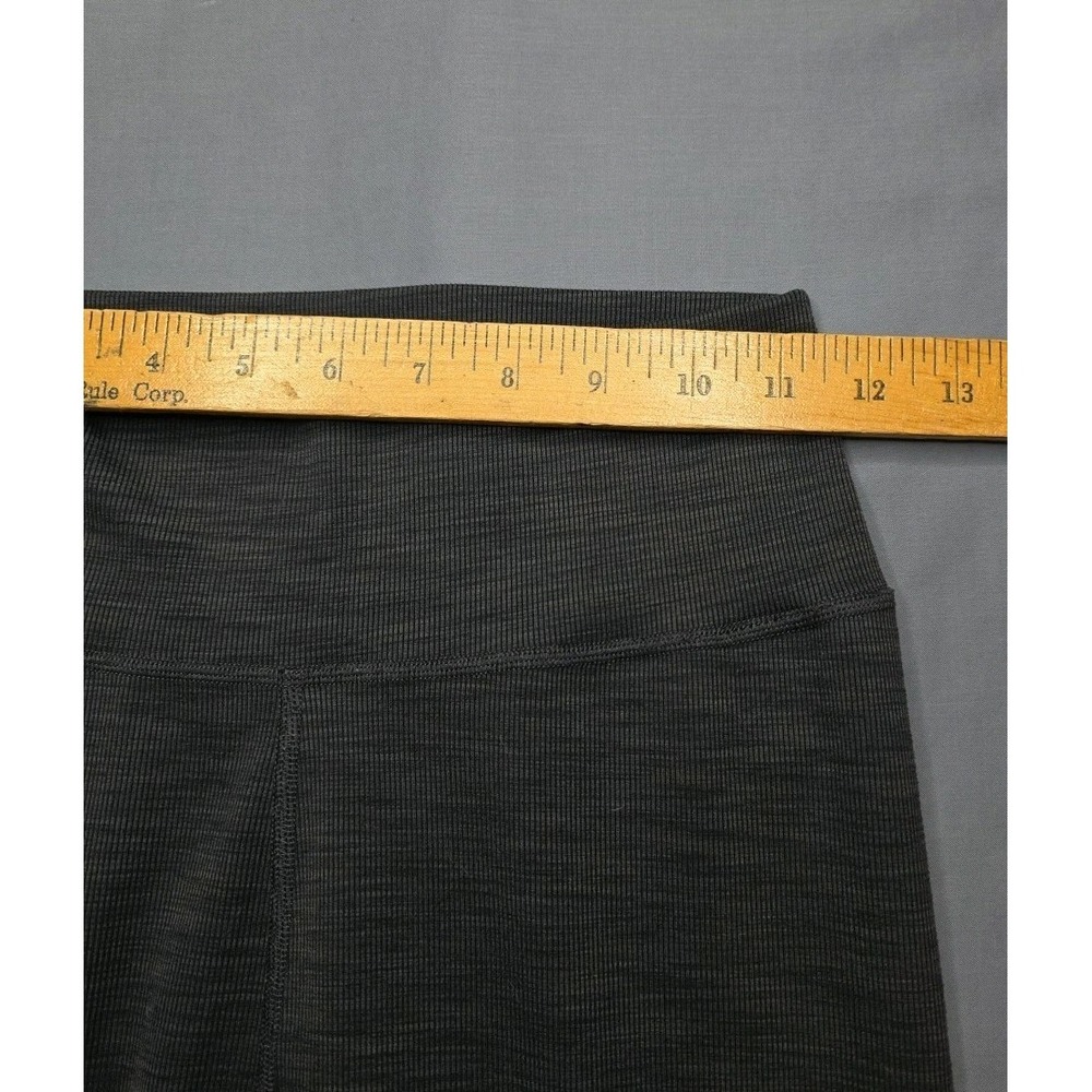 Prana Womens Size M Leggings Ankle Gray Athletic Gym VERY GOOD PRE-OWNED COND - Picture 5 of 8